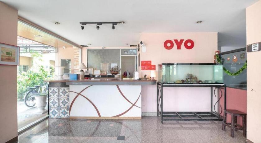 Oyo 519 B Min Airport Hotel Bangkok Buitenkant foto