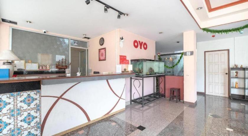 Oyo 519 B Min Airport Hotel Bangkok Buitenkant foto